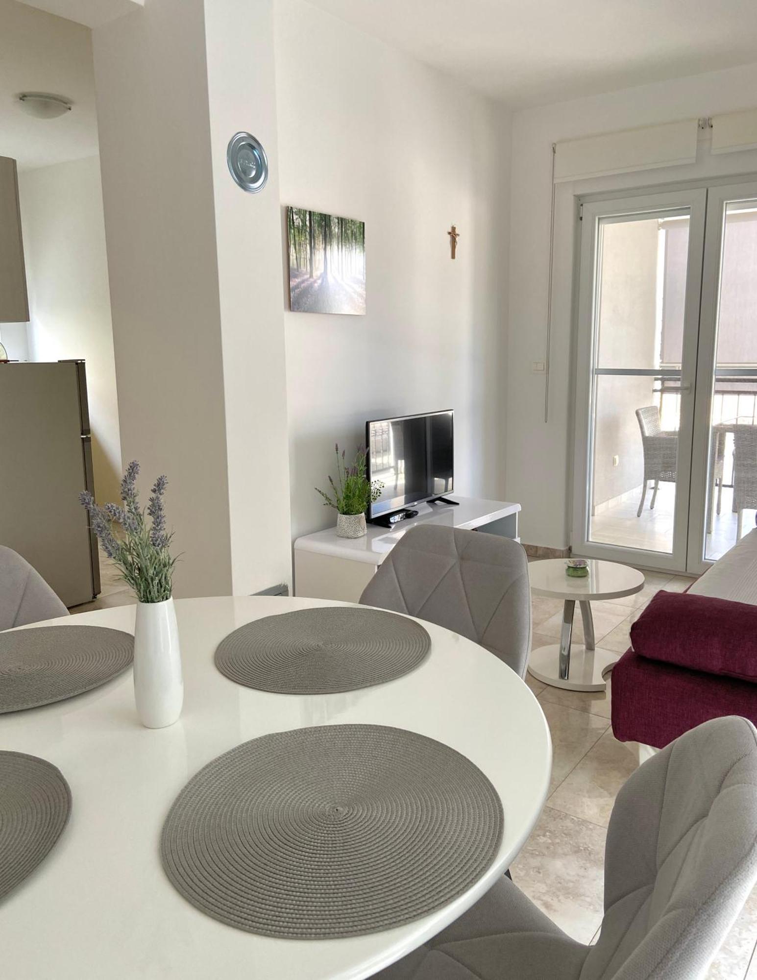 Apartmani Villa Adriatic Vir Ngoại thất bức ảnh